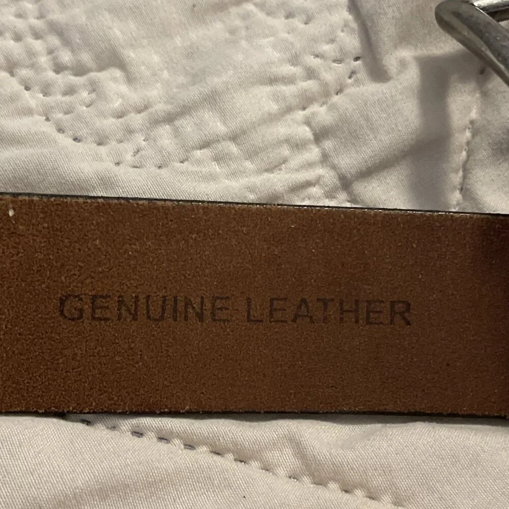 Vintage Distressed Brown Leather Belt Silver tone Non-magnetic‎ Buckle 42x1.5”